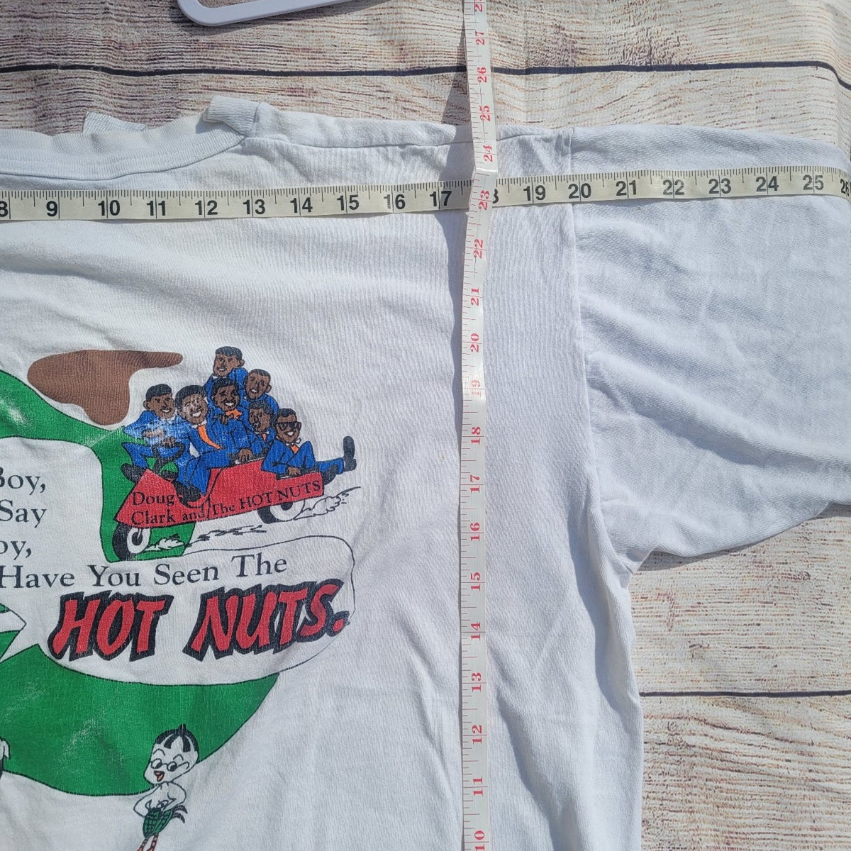 Vintage Doug Clark and the Hot Nuts band tee signed