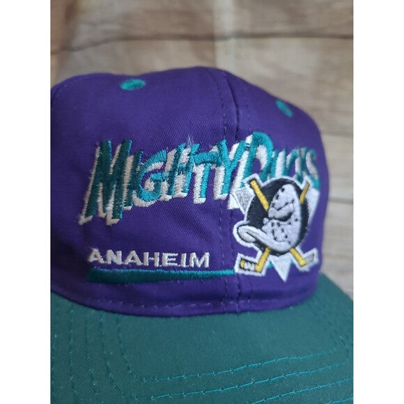 Vtg Anaheim Mighty Ducks snapback hat cap