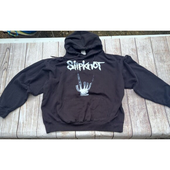 Black Y2K Slipknot Graphic Hoodie with band logo and hand sign print from RetroVintage Thrift