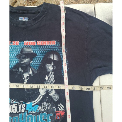 Vintage Jay Z Lil Wayne Powerhouse concert tee shirt in black with graphic print and measurement tape