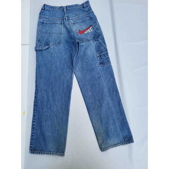 #retrovintagethrift#, #blackownedthrift#, #raptees#