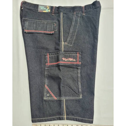 #retrovintagethrift#, #blackownedthrift#, #raptees#