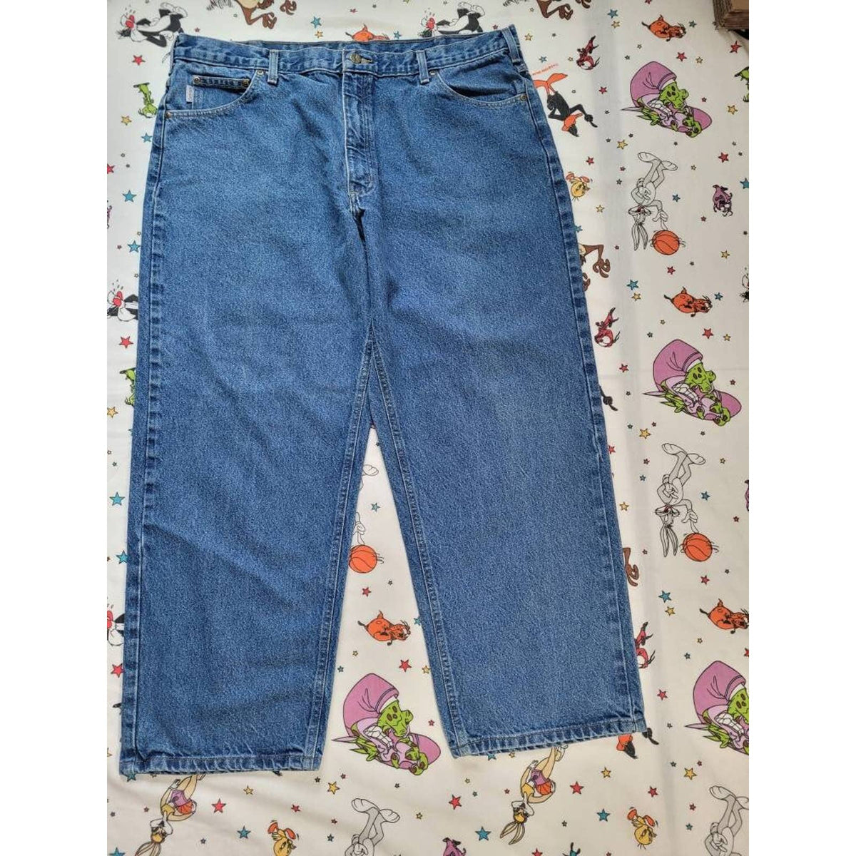 #retrovintagethrift#, #blackownedthrift#, #raptees#