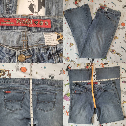 #retrovintagethrift#, #blackownedthrift#, #raptees#