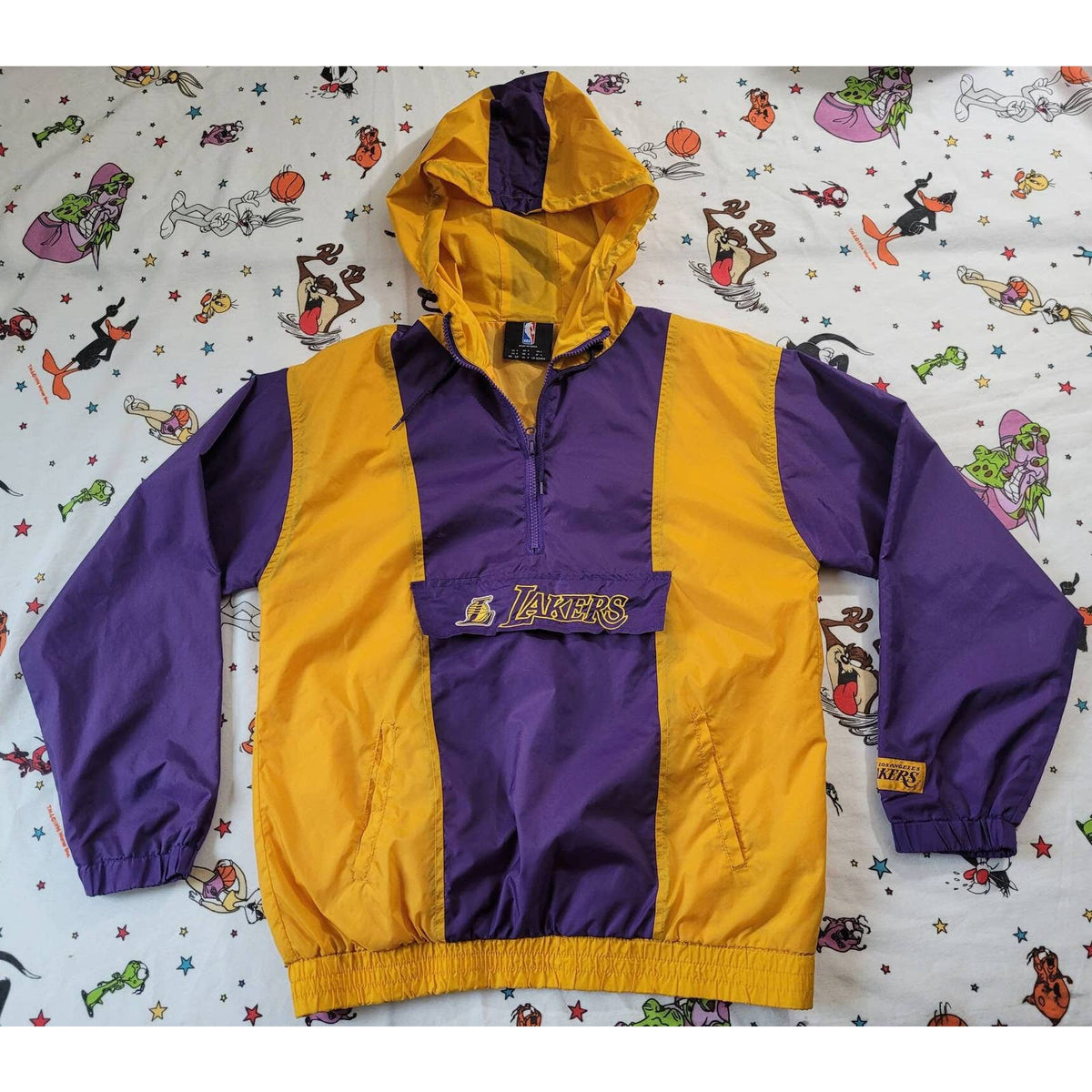 #retrovintagethrift#, #blackownedthrift#, #raptees#