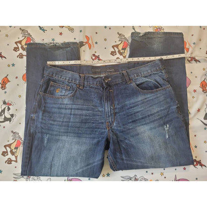 #retrovintagethrift#, #blackownedthrift#, #raptees#