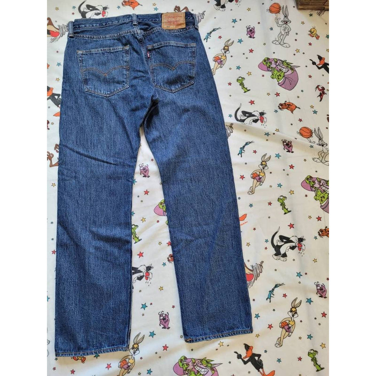 #retrovintagethrift#, #blackownedthrift#, #raptees#