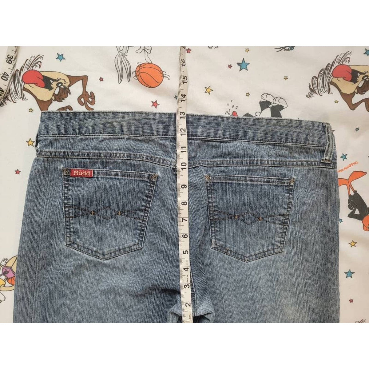 #retrovintagethrift#, #blackownedthrift#, #raptees#